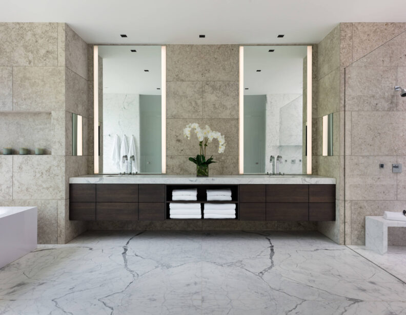 Bathroom Granite: The Perfect Combination of Beauty and Durability